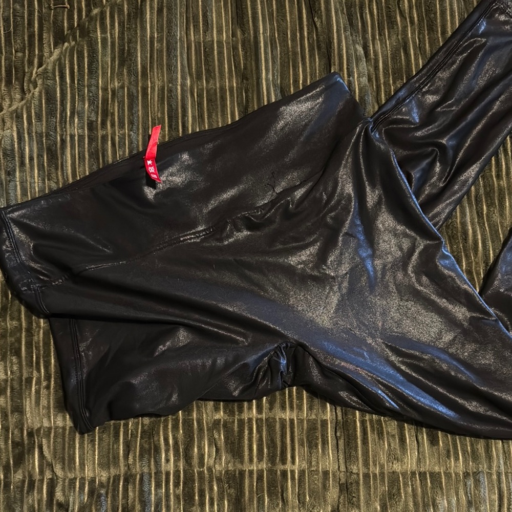 Spanx faux, leather Black Women's Leggings xxl - Picture 5 of 7